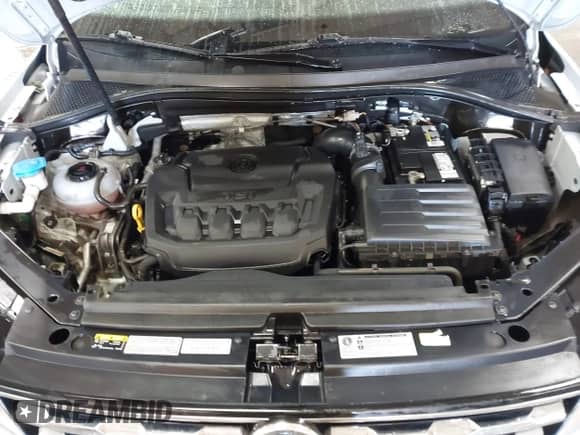 2018 Volkswagen Tiguan S с VIN 3VV0B7AX5JM108371, выставлен на аукционе IAAI как лот 43047823 с пробегом 80 531 миль миль и . История ставок и продаж доступна на DreamBid. Изображение 10.