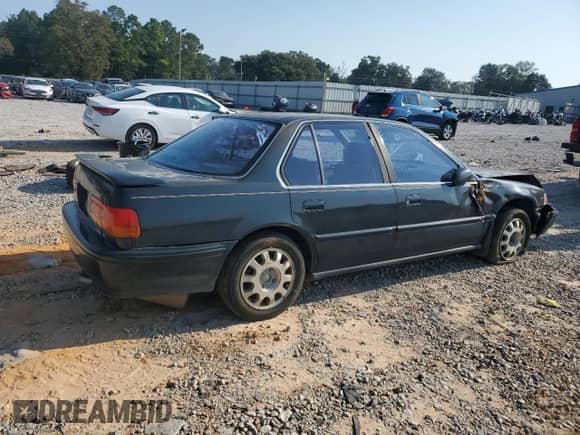 1993 Honda Accord с VIN JHMCB7685PC017980, выставлен на аукционе Copart как лот 80196175 с пробегом 62 510 миль миль и Списание • Salvage title. История ставок и продаж доступна на DreamBid. Изображение 3.