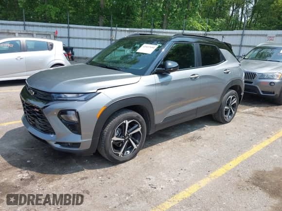 2023 Chevrolet TrailBlazer RS z VIN KL79MUSL8PB127178, wystawiony jako IAAI lot #42447450 z przebiegiem 37 745 mil mil oraz . Historia ofert i sprzedaży dostępna na DreamBid. Obrazek 19.