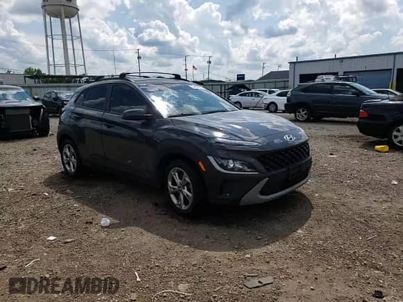 2023 Hyundai Kona SEL с VIN KM8K6CAB7PU996632, выставлен на аукционе Copart как лот 64984485 с пробегом 41 635 миль миль и Списание • Salvage title. История ставок и продаж доступна на DreamBid. Изображение 14.