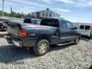 2005 GMC Sierra 1500 SLE z VIN 1GTEK19B85Z277198, wystawiony jako Copart lot #69293875 z przebiegiem 194 700 mil mil oraz Czysty tytuł • Clean title. Historia ofert i sprzedaży dostępna na DreamBid. Obrazek 3.