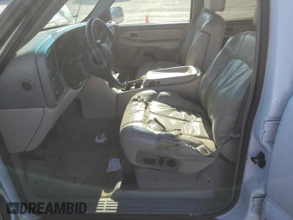 2002 Chevrolet Suburban LT z VIN 1GNEC16Z02J129174, wystawiony jako Copart lot #48264424 z przebiegiem Nie podano mil oraz Szkoda całkowita • Salvage title. Historia ofert i sprzedaży dostępna na DreamBid. Obrazek 7.