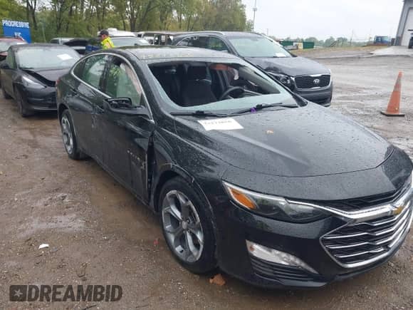 2020 Chevrolet Malibu LT with VIN 1G1ZD5ST7LF109422, listed as a IAAI auction lot 43273856 with 77,682 mi miles and . Bid and sale history available at DreamBid. Image 1.