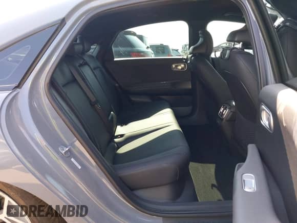 2025 Hyundai Ioniq 6 SEL с VIN KMHM34AA5SA089080, выставлен на аукционе IAAI как лот 42986911 с пробегом 3 128 миль миль и . История ставок и продаж доступна на DreamBid. Изображение 8.