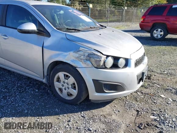 2015 Chevrolet Sonic LS с VIN 1G1JA5SH1F4167544, выставлен на аукционе IAAI как лот 43456659 с пробегом 100 248 миль миль и . История ставок и продаж доступна на DreamBid. Изображение 6.