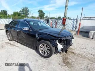 2016 Chrysler 300 C с VIN 2C3CCAEG7GH328655, выставлен на аукционе IAAI как лот 43105013 с пробегом 172 379 миль миль и . История ставок и продаж доступна на DreamBid. Изображение 1.