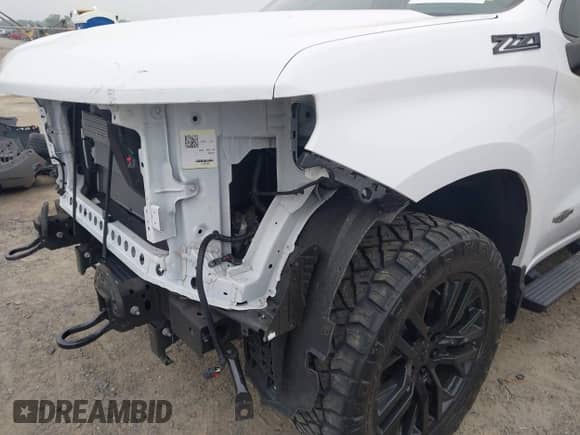 2023 Chevrolet Silverado 1500 RST with VIN 2GCUDEED4P1136726, listed as a IAAI auction lot 42827475 with 17,336 mi miles and . Bid and sale history available at DreamBid. Image 18.
