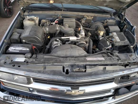 1998 Chevrolet Suburban с VIN 1GNEC16R5WJ304914, выставлен на аукционе Copart как лот 86643614 с пробегом 97 092 миль миль и Списание • Salvage title. История ставок и продаж доступна на DreamBid. Изображение 12.
