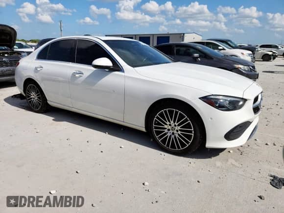2022 Mercedes-Benz C 300 с VIN W1KAF4GB1NR016444, выставлен на аукционе Copart как лот 63758155 с пробегом 70 339 миль миль и Чистый • Clean title. История ставок и продаж доступна на DreamBid. Изображение 4.