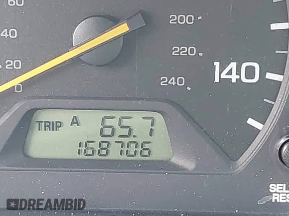 2001 Honda Accord EX с VIN 1HGCG16551A042419, выставлен на аукционе IAAI как лот 43315744 с пробегом 168 706 миль миль и . История ставок и продаж доступна на DreamBid. Изображение 16.