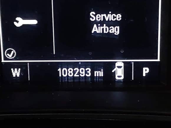 2018 Chevrolet Cruze LS with VIN 1G1BC5SM7J7144238, listed as a IAAI auction lot 43270084 with 108,293 mi miles and . Bid and sale history available at DreamBid. Image 15.
