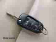 2011 Volkswagen Tiguan S с VIN WVGAV7AX0BW504313, выставлен на аукционе IAAI как лот 42994984 с пробегом 176 392 миль миль и . История ставок и продаж доступна на DreamBid. Изображение 11.