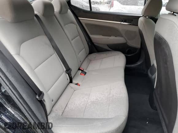 2019 Hyundai Elantra Value Edition с VIN 5NPD84LF2KH456671, выставлен на аукционе Copart как лот 85742395 с пробегом 62 533 миль миль и Списание • Salvage title. История ставок и продаж доступна на DreamBid. Изображение 10.