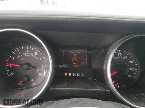 2020 Ford Mustang GT Premium с VIN 1FATP8FF6L5111779, выставлен на аукционе Copart как лот 42972225 с пробегом 88 626 миль миль и Списание • Salvage title. История ставок и продаж доступна на DreamBid. Изображение 9.