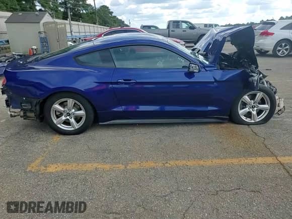 2015 Ford Mustang V6 с VIN 1FA6P8AM3F5362685, выставлен на аукционе Copart как лот 84782285 с пробегом Не указан миль и Списание • Salvage title. История ставок и продаж доступна на DreamBid. Изображение 14.