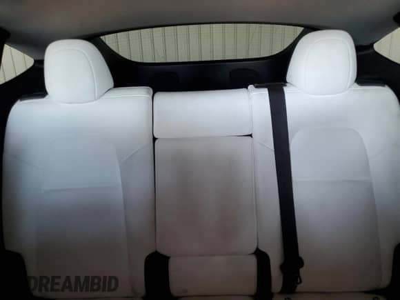 2021 Tesla Model Y Long Range z VIN 5YJYGDEE3MF151464, wystawiony jako Copart lot #85691545 z przebiegiem 23 989 mil mil oraz Szkoda całkowita • Salvage title. Historia ofert i sprzedaży dostępna na DreamBid. Obrazek 10.