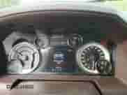 2017 Ram 1500 Laramie z VIN 1C6RR7VT6HS632873, wystawiony jako Copart lot #53528105 z przebiegiem 103 471 mil mil oraz Szkoda całkowita • Salvage title. Historia ofert i sprzedaży dostępna na DreamBid. Obrazek 9.