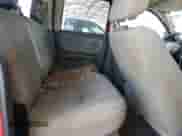 2006 Dodge Dakota SLT с VIN 1D7HE48N56S588301, выставлен на аукционе Copart как лот 68264765 с пробегом 117 250 миль миль и Списание • Salvage title. История ставок и продаж доступна на DreamBid. Изображение 10.
