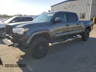 2019 Toyota Tacoma SR5 with VIN 3TMBZ5DN5KM019662, listed as a Copart auction lot 71650075 with 105,601 mi miles and Salvage title. Bid and sale history available at DreamBid. Image 1.
