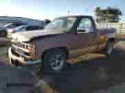 1989 Chevrolet Silverado 1500 с VIN 1GCDC14KXKZ106030, выставлен на аукционе Copart как лот 44542865 с пробегом 360 999 миль миль и Списание • Salvage title. История ставок и продаж доступна на DreamBid. Изображение 1.