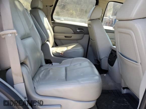 2008 Chevrolet Tahoe 1LT with VIN 1GNFK13038J160859, listed as a Copart auction lot 53698815 with 213,890 mi miles and Salvage title. Bid and sale history available at DreamBid. Image 11.