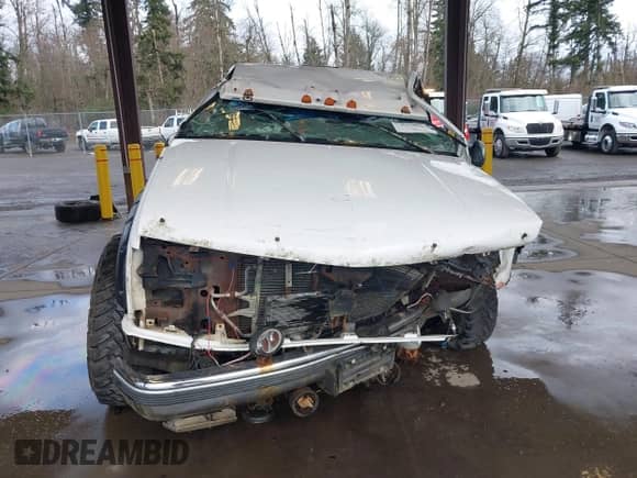 1997 Chevrolet Silverado 2500 с VIN 1GCGK24R4VE160857, выставлен на аукционе IAAI как лот 41798803 с пробегом 272 908 миль миль и . История ставок и продаж доступна на DreamBid. Изображение 11.