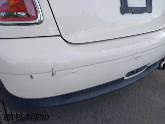 2010 MINI Hardtop с VIN WMWMF3C51ATZ25361, выставлен на аукционе IAAI как лот 42406652 с пробегом 70 593 миль миль и . История ставок и продаж доступна на DreamBid. Изображение 17.