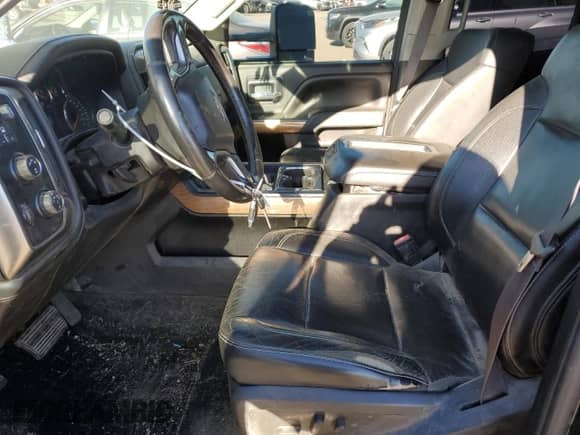 2015 Chevrolet Silverado 3500 с VIN 1GC5K0E80FZ105849, выставлен на аукционе Copart как лот 87832905 с пробегом 245 108 миль миль и Списание • Salvage title. История ставок и продаж доступна на DreamBid. Изображение 7.