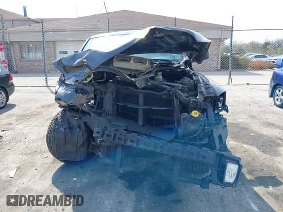 2018 Ram 1500 Express z VIN 3C6RR7KG1JG238637, wystawiony jako IAAI lot #42215424 z przebiegiem 85 769 mil mil oraz . Historia ofert i sprzedaży dostępna na DreamBid. Obrazek 12.