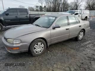 1993 Toyota Camry с VIN 4T1VK12E7PU093838, выставлен на аукционе Copart как лот 45171825 с пробегом 207 882 миль миль и Списание • Salvage title. История ставок и продаж доступна на DreamBid. Изображение 1.