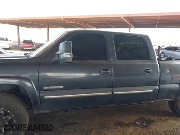 2003 Chevrolet Silverado 1500HD LS с VIN 1GCGC13U63F251746, выставлен на аукционе IAAI как лот 42175163 с пробегом Не указан миль и . История ставок и продаж доступна на DreamBid. Изображение 14.