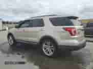 2017 Ford Explorer Limited z VIN 1FM5K7F83HGE19819, wystawiony jako Copart lot #84980455 z przebiegiem 151 797 mil mil oraz Szkoda całkowita • Salvage title. Historia ofert i sprzedaży dostępna na DreamBid. Obrazek 2.