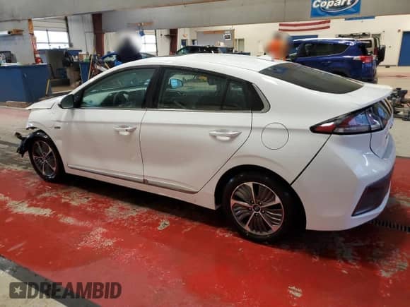 2020 Hyundai Ioniq Limited with VIN KMHCX5LD7LU225416, listed as a Copart auction lot 40221824 with 33,440 mi miles and . Bid and sale history available at DreamBid. Image 2.