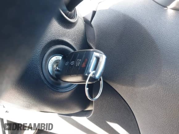 2018 Kia Sorento LX with VIN 5XYPGDA50JG423071, listed as a IAAI auction lot 41275965 with 87,264 mi miles and . Bid and sale history available at DreamBid. Image 11.