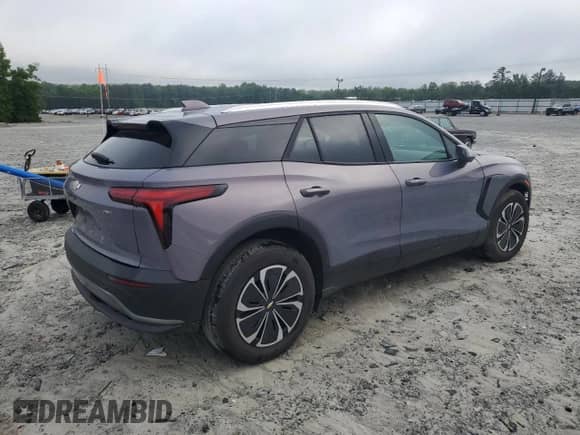 2024 Chevrolet Blazer EV eAWD LT z VIN 3GNKDBRJXRS267793, wystawiony jako Copart lot #58015815 z przebiegiem 3 125 mil mil oraz Szkoda całkowita • Salvage title. Historia ofert i sprzedaży dostępna na DreamBid. Obrazek 3.