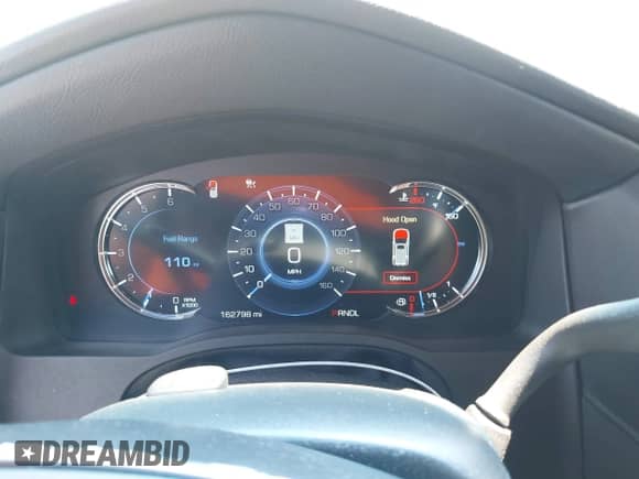 2017 Cadillac Escalade Premium Luxury z VIN 1GYS4CKJ6HR351341, wystawiony jako IAAI lot #42453288 z przebiegiem 162 798 mil mil oraz . Historia ofert i sprzedaży dostępna na DreamBid. Obrazek 7.