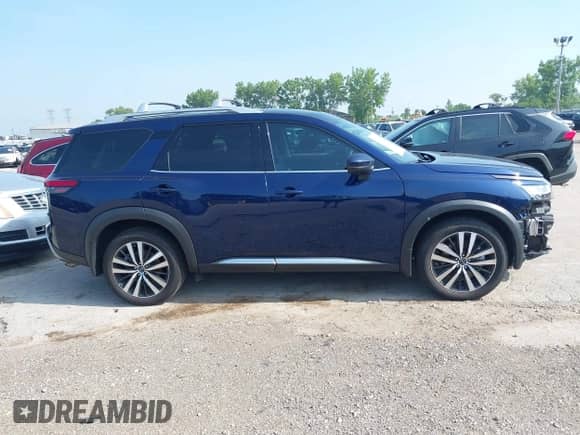 2024 Nissan Pathfinder Platinum с VIN 5N1DR3DK5RC257442, выставлен на аукционе IAAI как лот 42714395 с пробегом 15 873 миль миль и . История ставок и продаж доступна на DreamBid. Изображение 14.