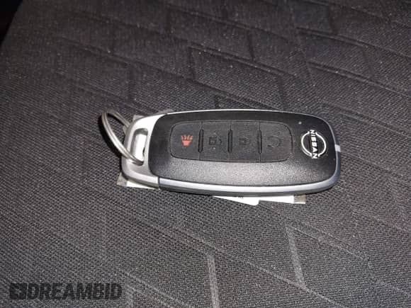 2024 Nissan Kicks SR с VIN 3N1CP5DV2RL499611, выставлен на аукционе IAAI как лот 43070754 с пробегом 10 212 миль миль и . История ставок и продаж доступна на DreamBid. Изображение 11.
