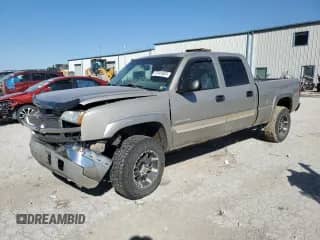 2003 Chevrolet Silverado 2500HD LS with VIN 1GCHK23183F206858, listed as a Copart auction lot 73141624 with Not provided miles and Salvage title. Bid and sale history available at DreamBid. Image 1.