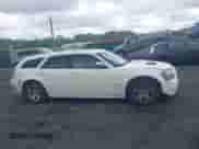 2006 Dodge Magnum R/T with VIN 2D4GV57276H323960, listed as a IAAI auction lot 42176552 with 187,204 mi miles and . Bid and sale history available at DreamBid. Image 13.