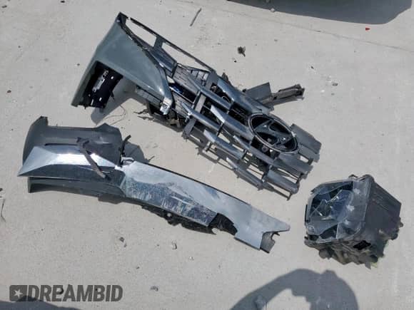 2024 Hyundai Santa Cruz Limited с VIN 5NTJEDDF1RH120452, выставлен на аукционе Copart как лот 64766425 с пробегом 8 261 миль миль и Списание • Salvage title. История ставок и продаж доступна на DreamBid. Изображение 12.