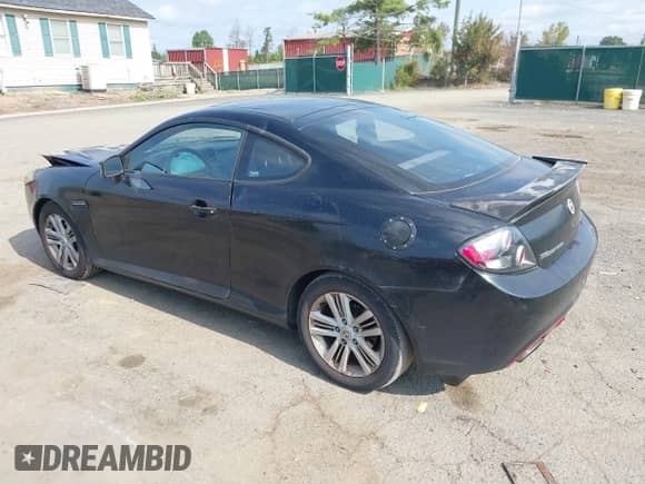 2008 Hyundai Tiburon GS с VIN KMHHM66D78U295358, выставлен на аукционе IAAI как лот 43276888 с пробегом 198 805 миль миль и . История ставок и продаж доступна на DreamBid. Изображение 3.