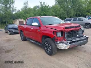 2017 Toyota Tundra Platinum с VIN 5TFAW5F12HX646871, выставлен на аукционе IAAI как лот 43005925 с пробегом 66 124 миль миль и . История ставок и продаж доступна на DreamBid. Изображение 1.