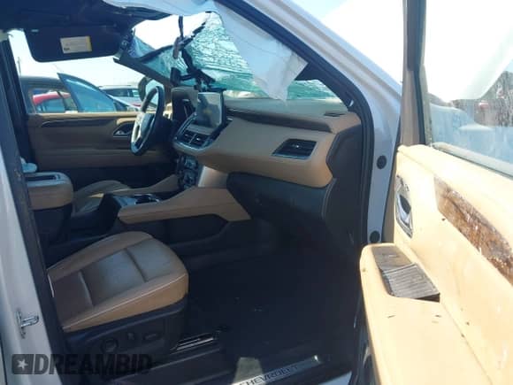 2023 Chevrolet Tahoe Premier с VIN 1GNSKSKD1PR238385, выставлен на аукционе IAAI как лот 43258421 с пробегом 31 762 миль миль и . История ставок и продаж доступна на DreamBid. Изображение 5.