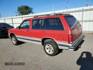 1994 Chevrolet Blazer LS с VIN 1GNCS13W6R2157005, выставлен на аукционе Copart как лот 82147884 с пробегом 191 039 миль миль и Списание • Salvage title. История ставок и продаж доступна на DreamBid. Изображение 2.