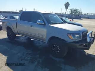 2006 Toyota Tundra SR5 с VIN 5TBET34116S517758, выставлен на аукционе IAAI как лот 43457244 с пробегом 148 011 миль миль и . История ставок и продаж доступна на DreamBid. Изображение 1.