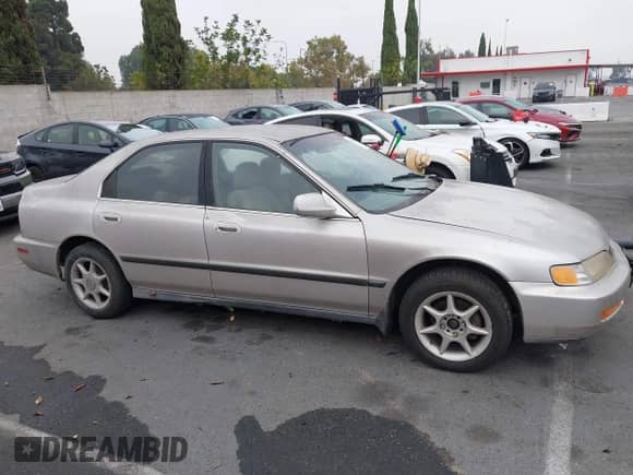 1997 Honda Accord LX with VIN 1HGCD5639VA235757, listed as a IAAI auction lot 43146816 with 254,329 mi miles and . Bid and sale history available at DreamBid. Image 13.