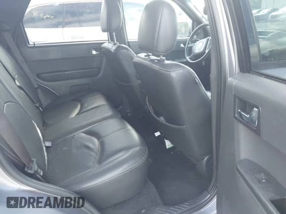 2008 Mercury Mariner Premier with VIN 4M2CU97118KJ53310, listed as a IAAI auction lot 43251176 with 22,170 mi miles and . Bid and sale history available at DreamBid. Image 8.