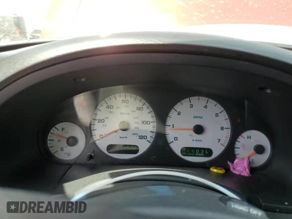 2004 Dodge Caravan SXT with VIN 2D4GP44L64R539758, listed as a Copart auction lot 58824385 with 218,532 mi miles and Salvage title. Bid and sale history available at DreamBid. Image 9.