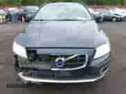 2012 Volvo XC70 T6 z VIN YV4902BZ8C1133227, wystawiony jako IAAI lot #42369598 z przebiegiem 176 092 mil mil oraz . Historia ofert i sprzedaży dostępna na DreamBid. Obrazek 17.